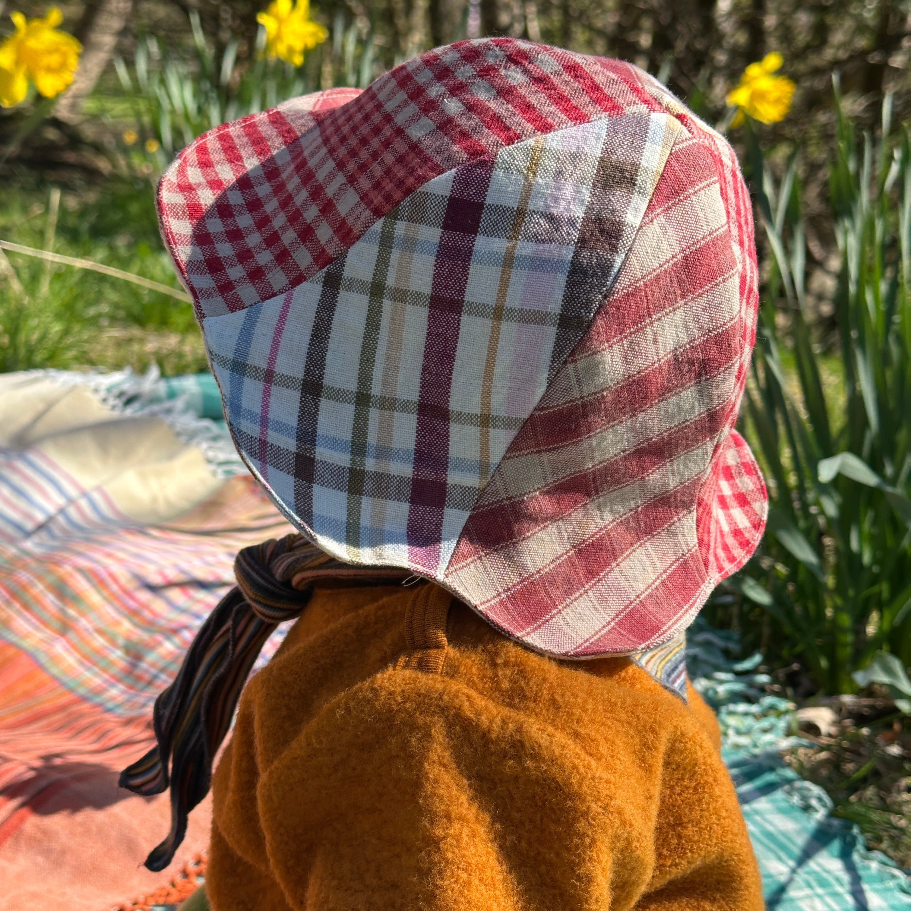 Emmie K Solhatt, 46cm