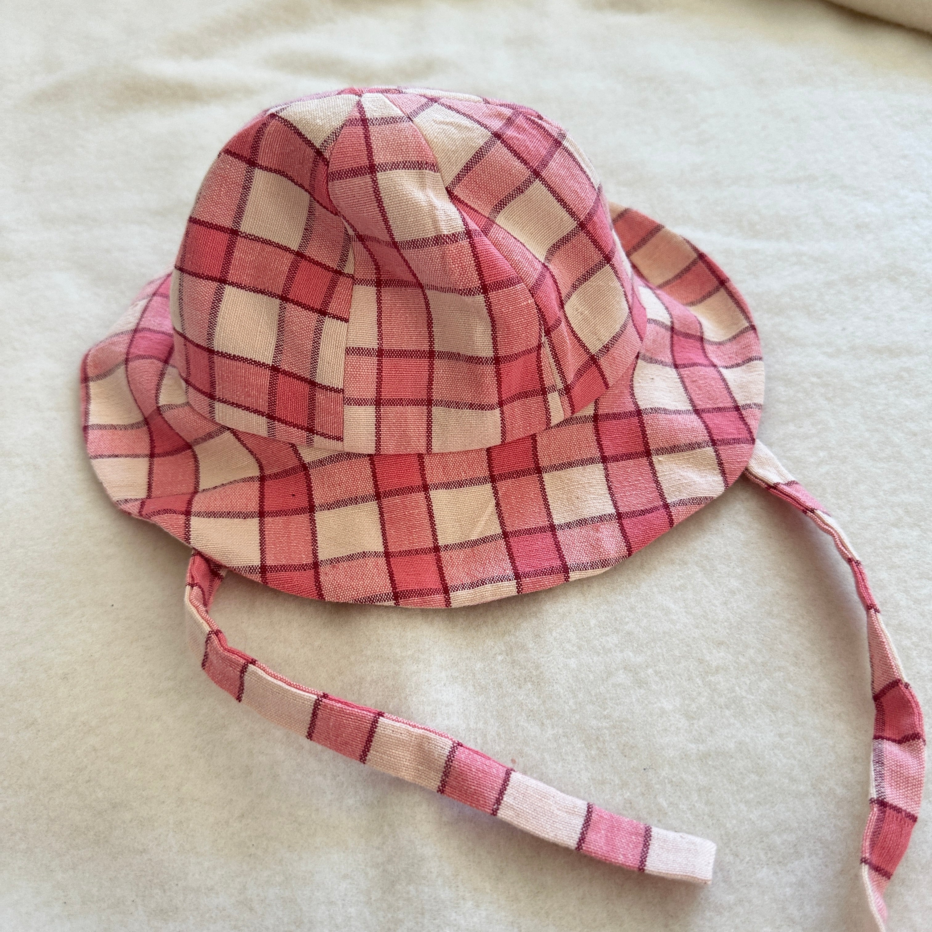 Emmie K Solhatt, 38cm