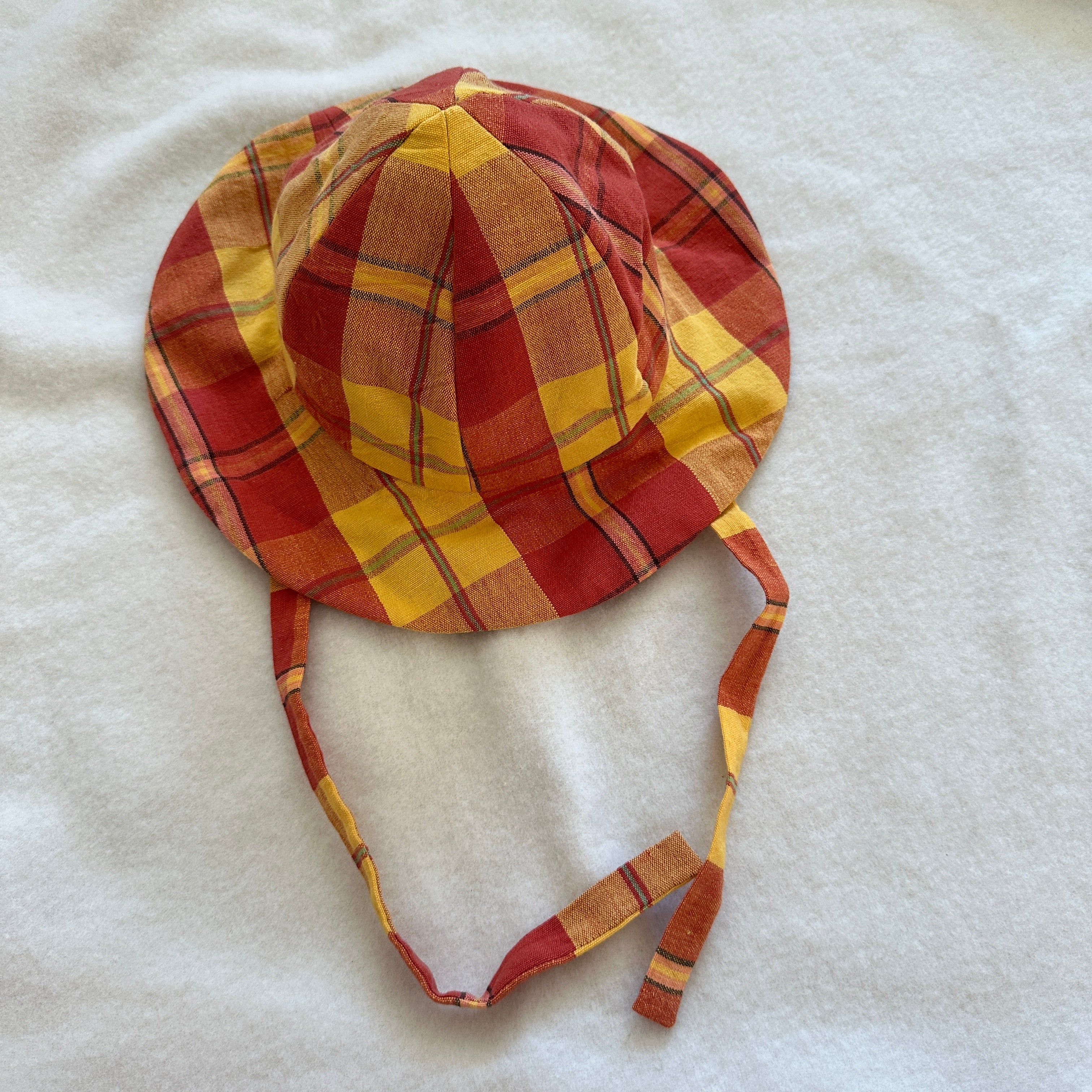 Emmie K Solhatt, 46cm