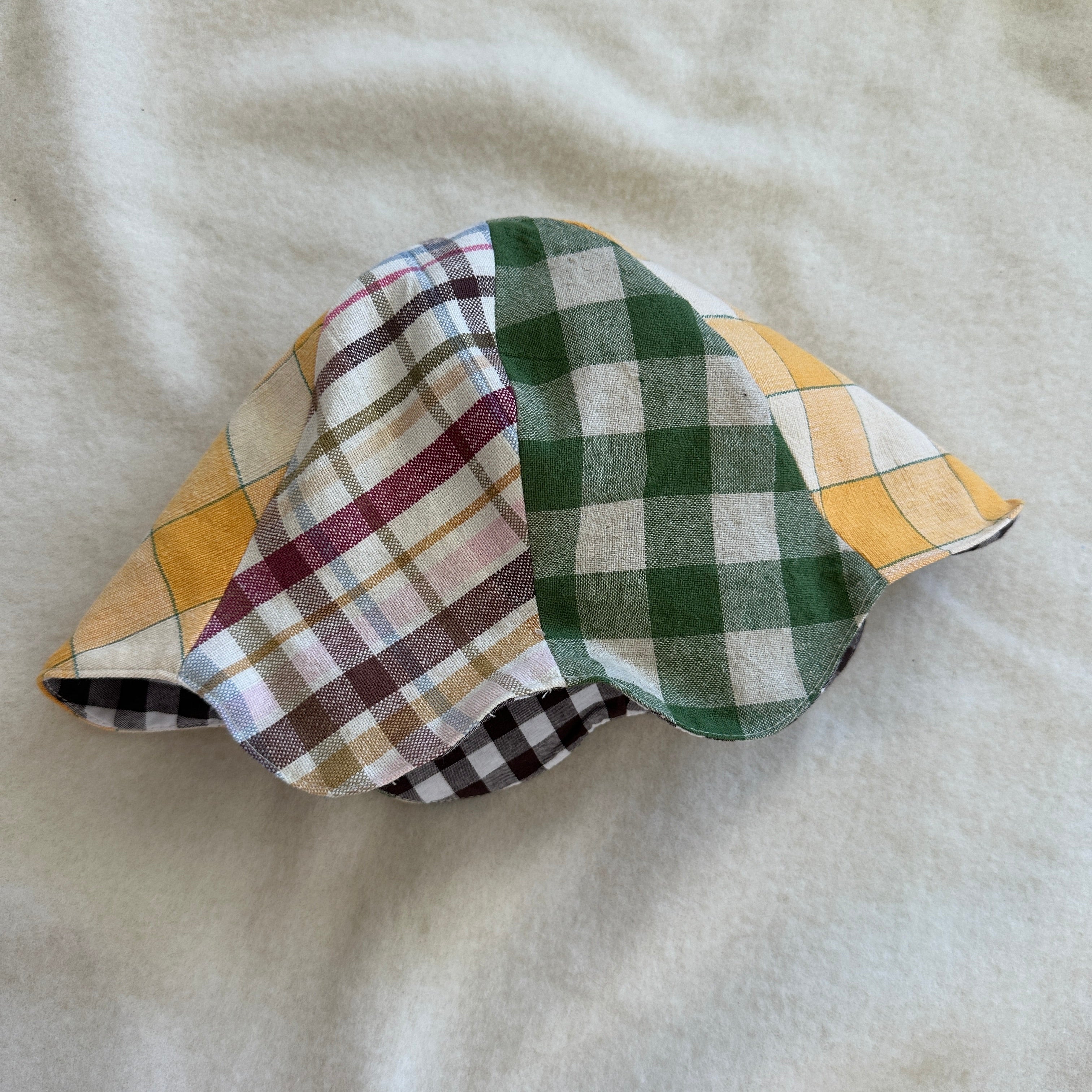 Emmie K Solhatt, 48cm