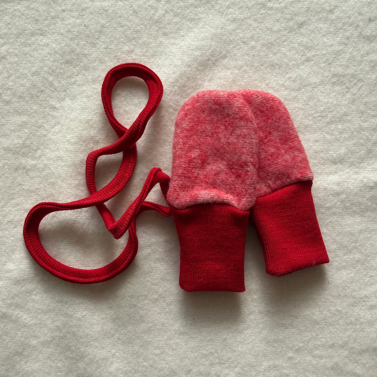 Cosilana Babyvantar Ullfleece, Röd