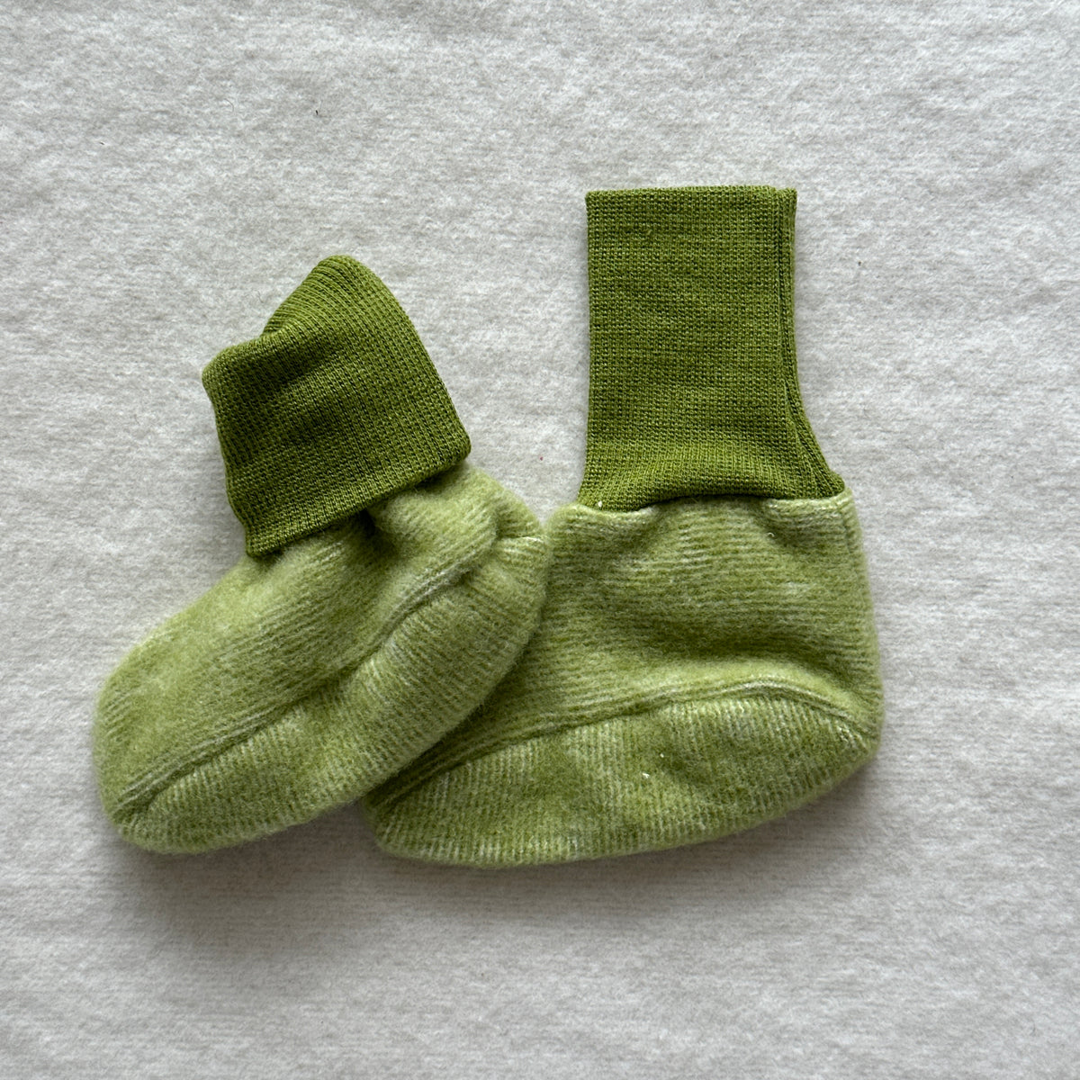 Cosilana Babytossor Ullfleece, Grön