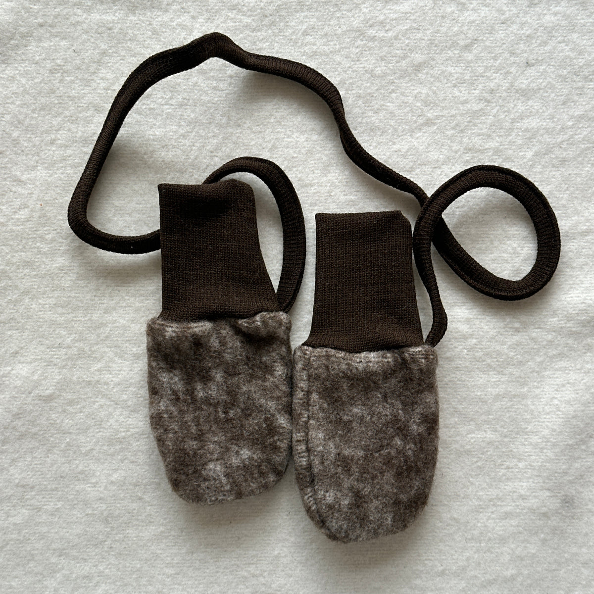 Cosilana Babyvantar Ullfleece, Brun