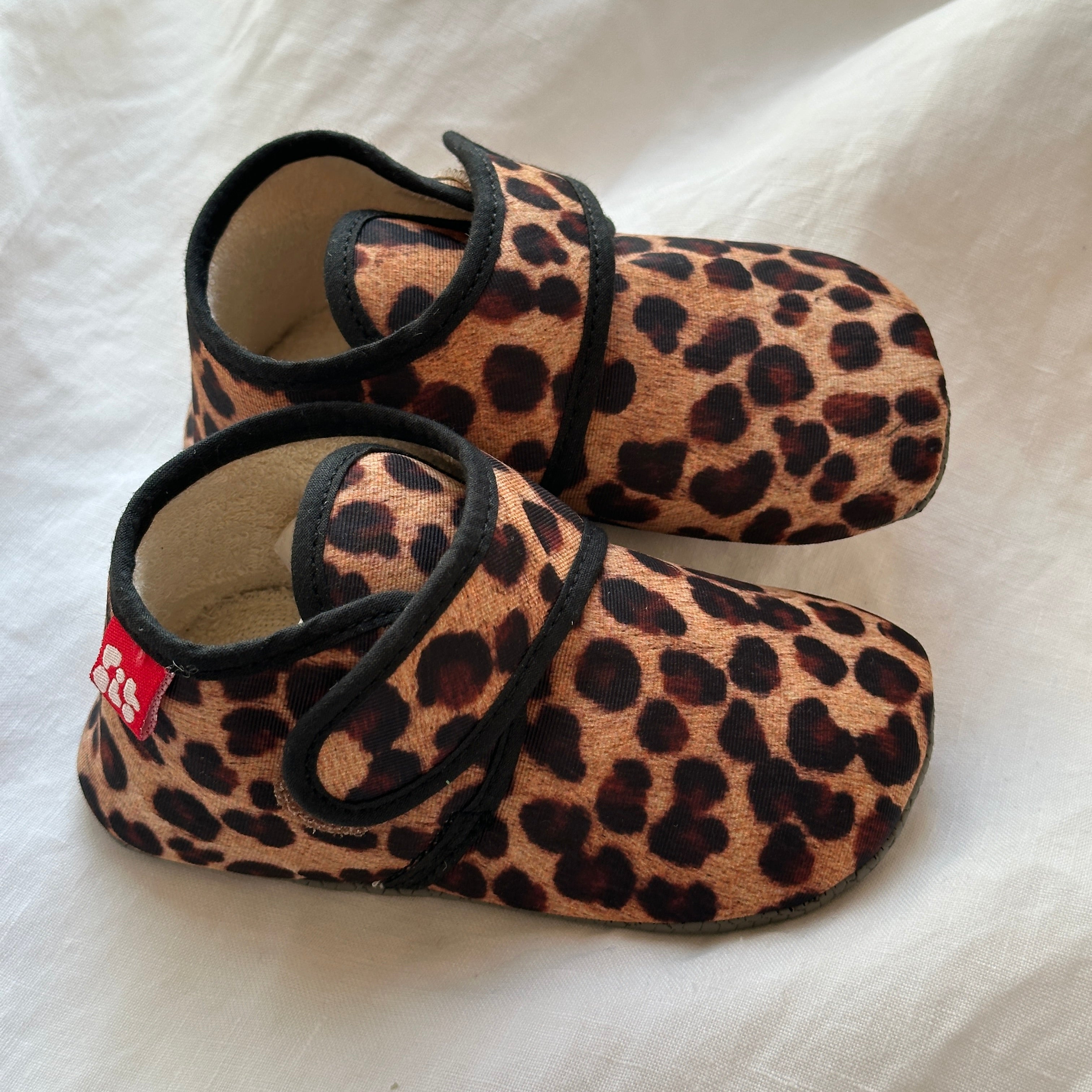 Pololo Tofflor, Leopard