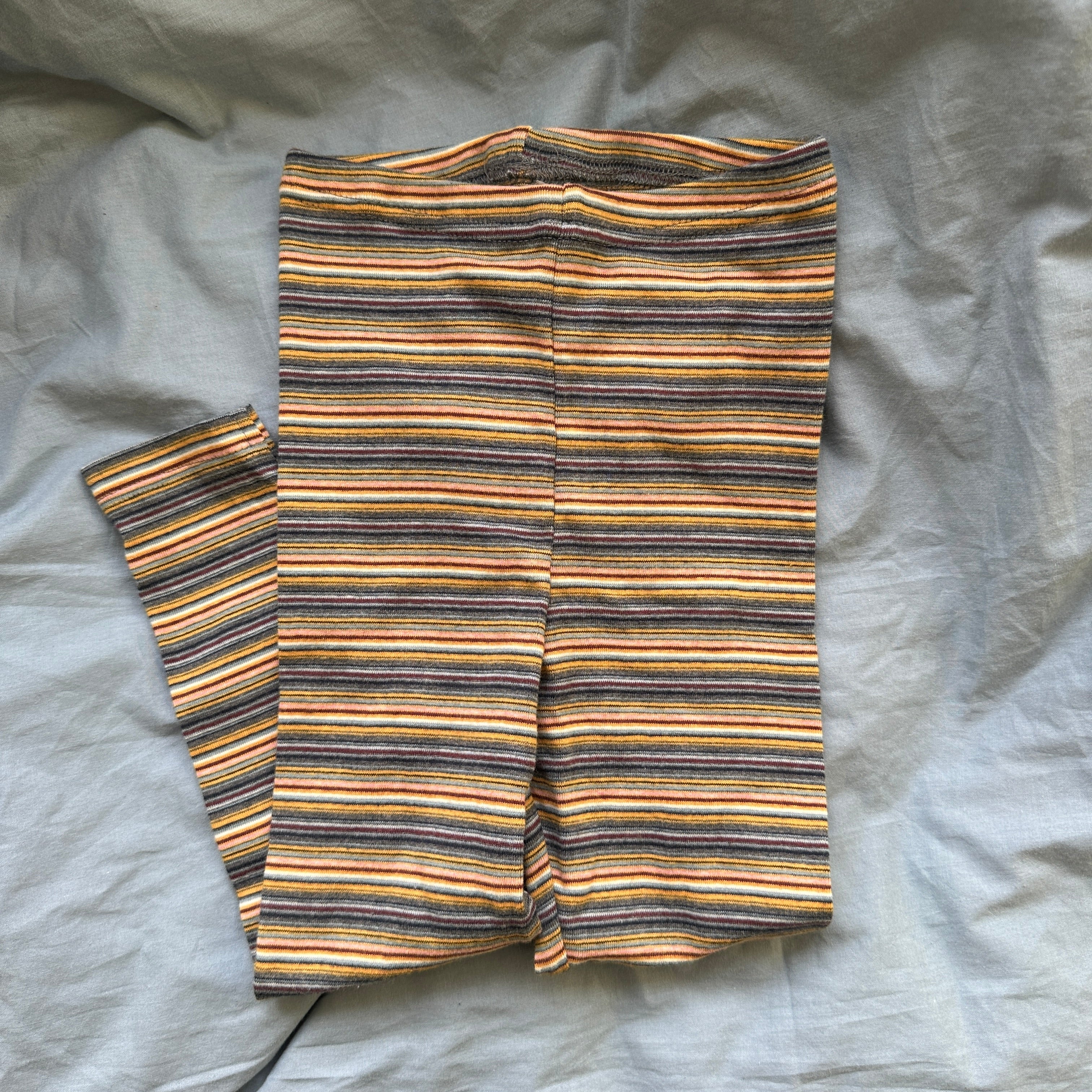 Lilano Byxor, Randig