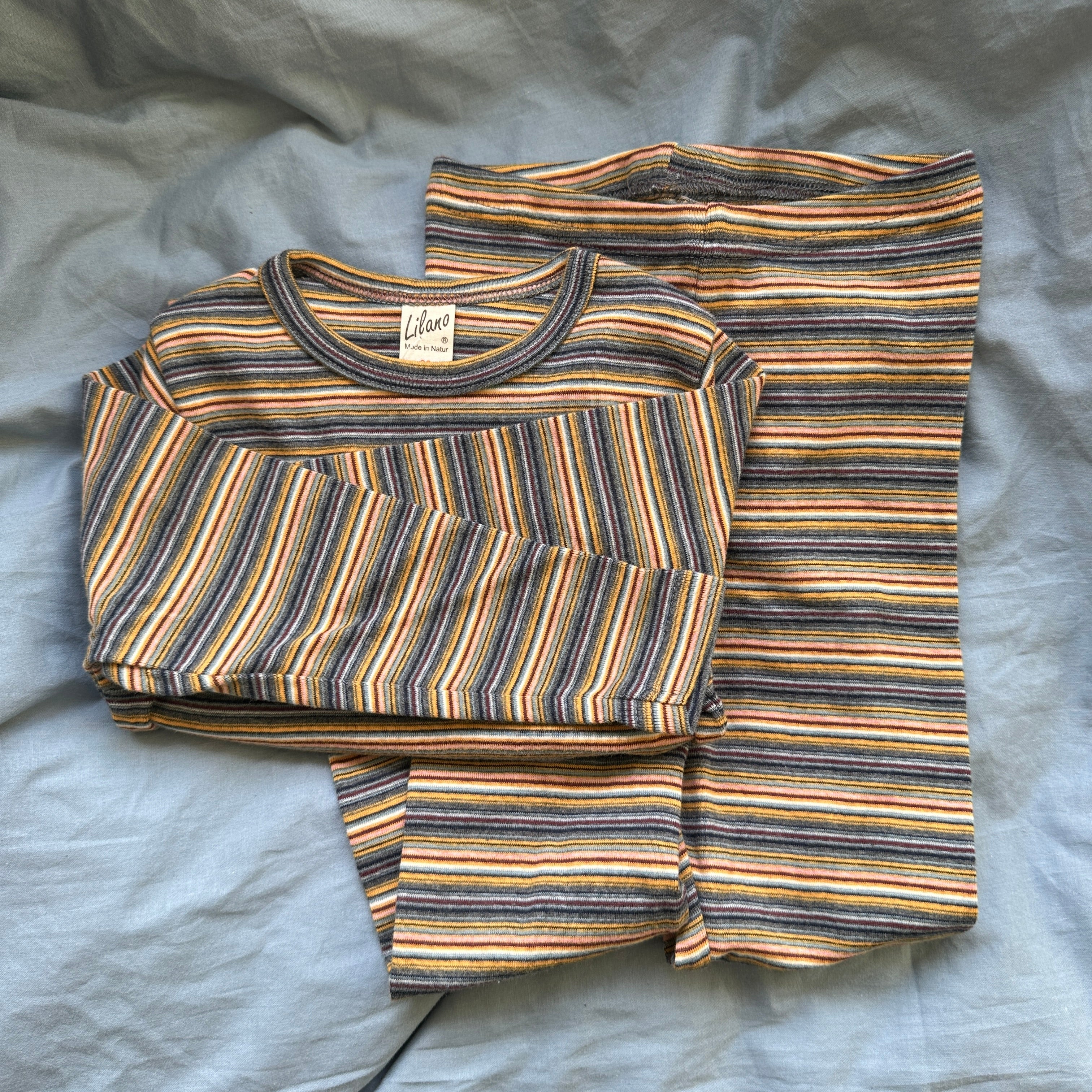 Lilano Byxor, Randig