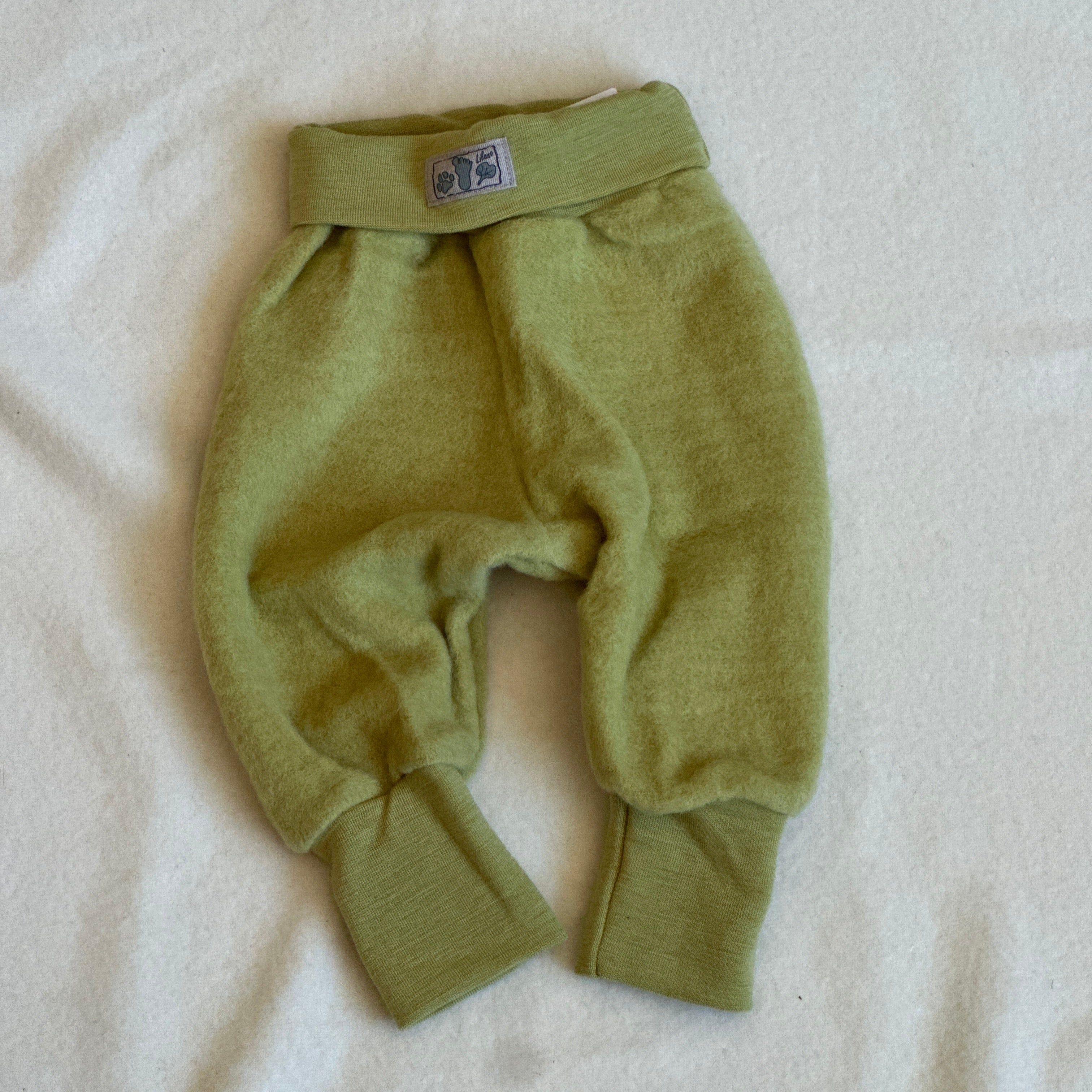 Lilano Byxor Ull, Kiwi
