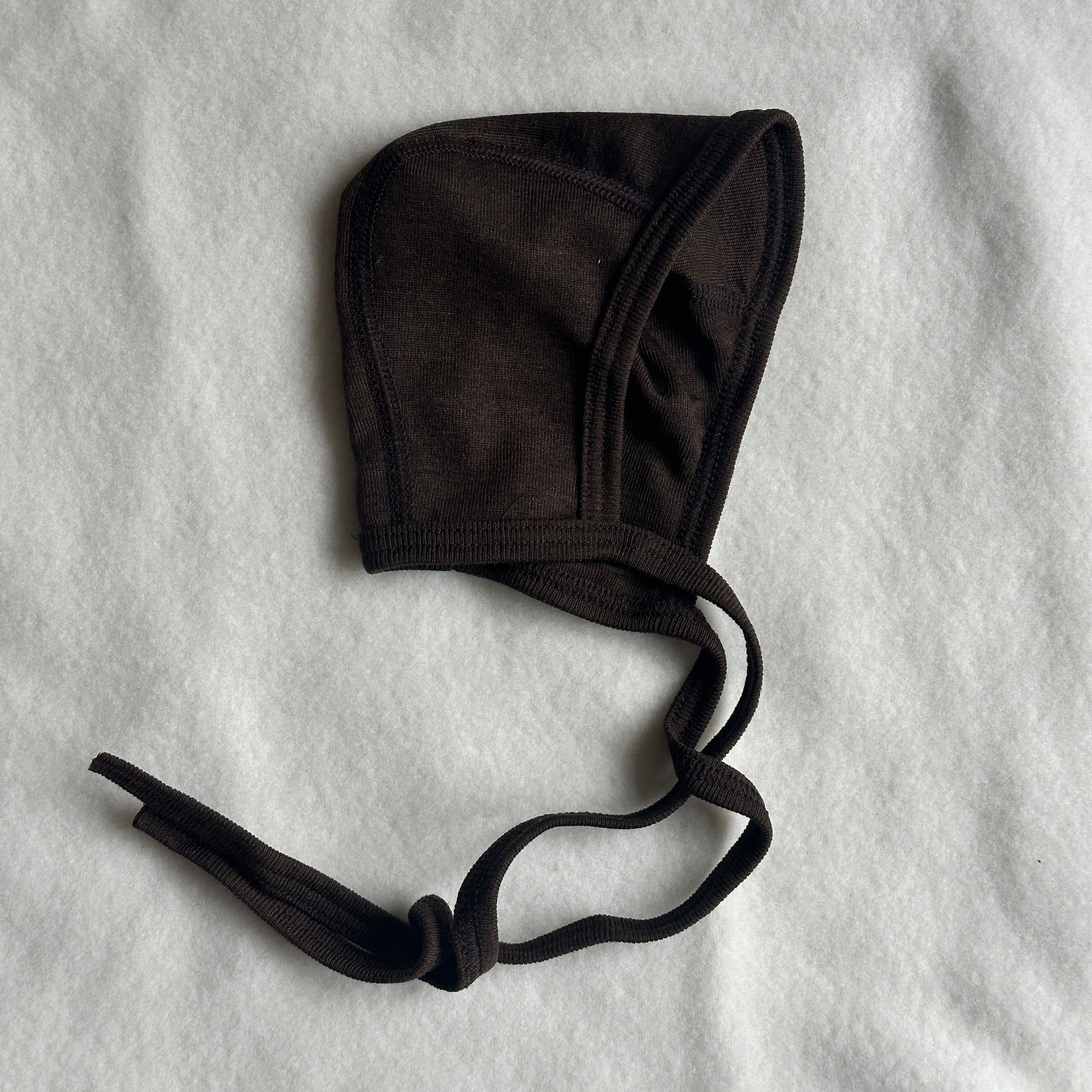 Cosilana Hätta, Brun