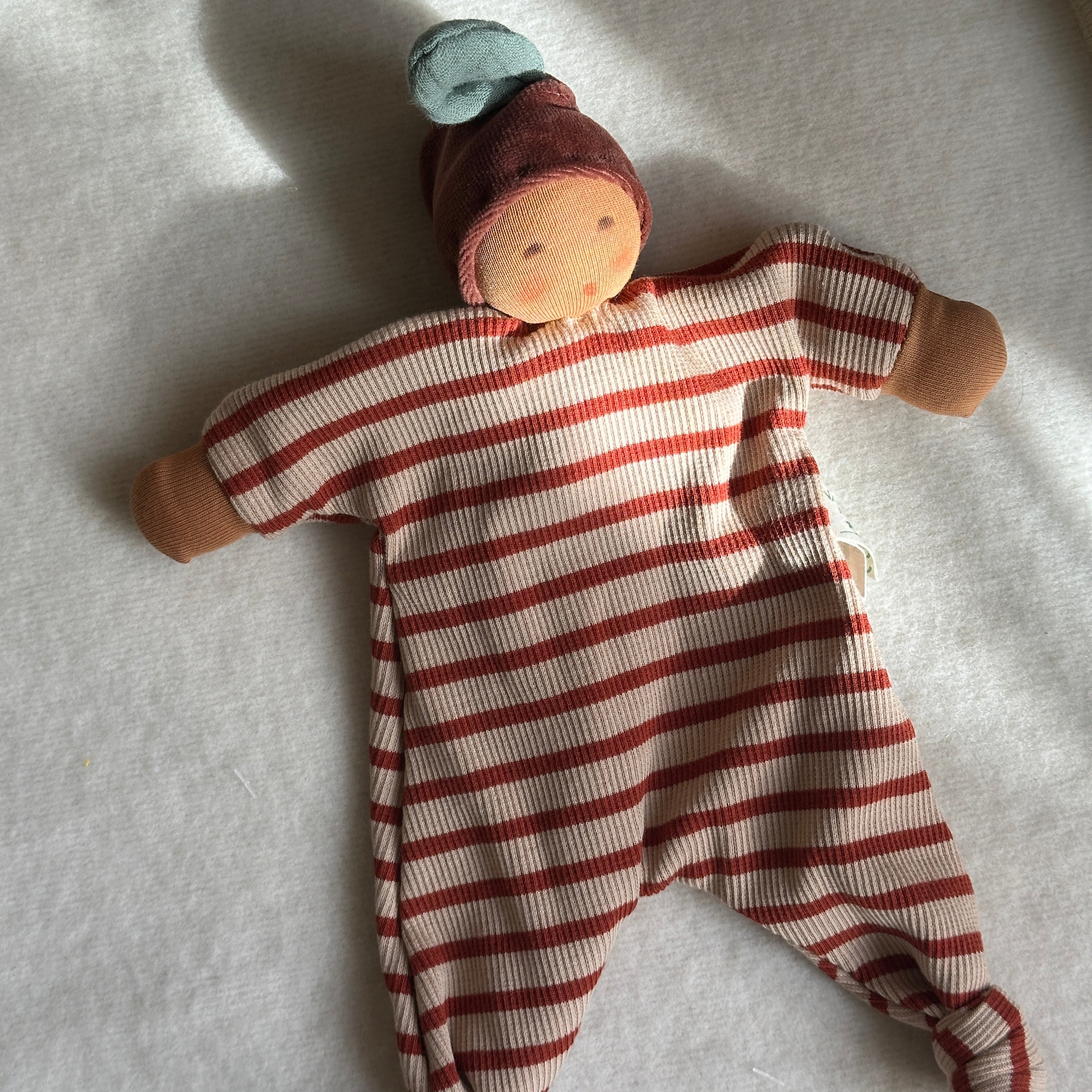 Nanchen Natur, Docka Kastanj